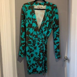 DVF wrap Celeste banded romper - size 14